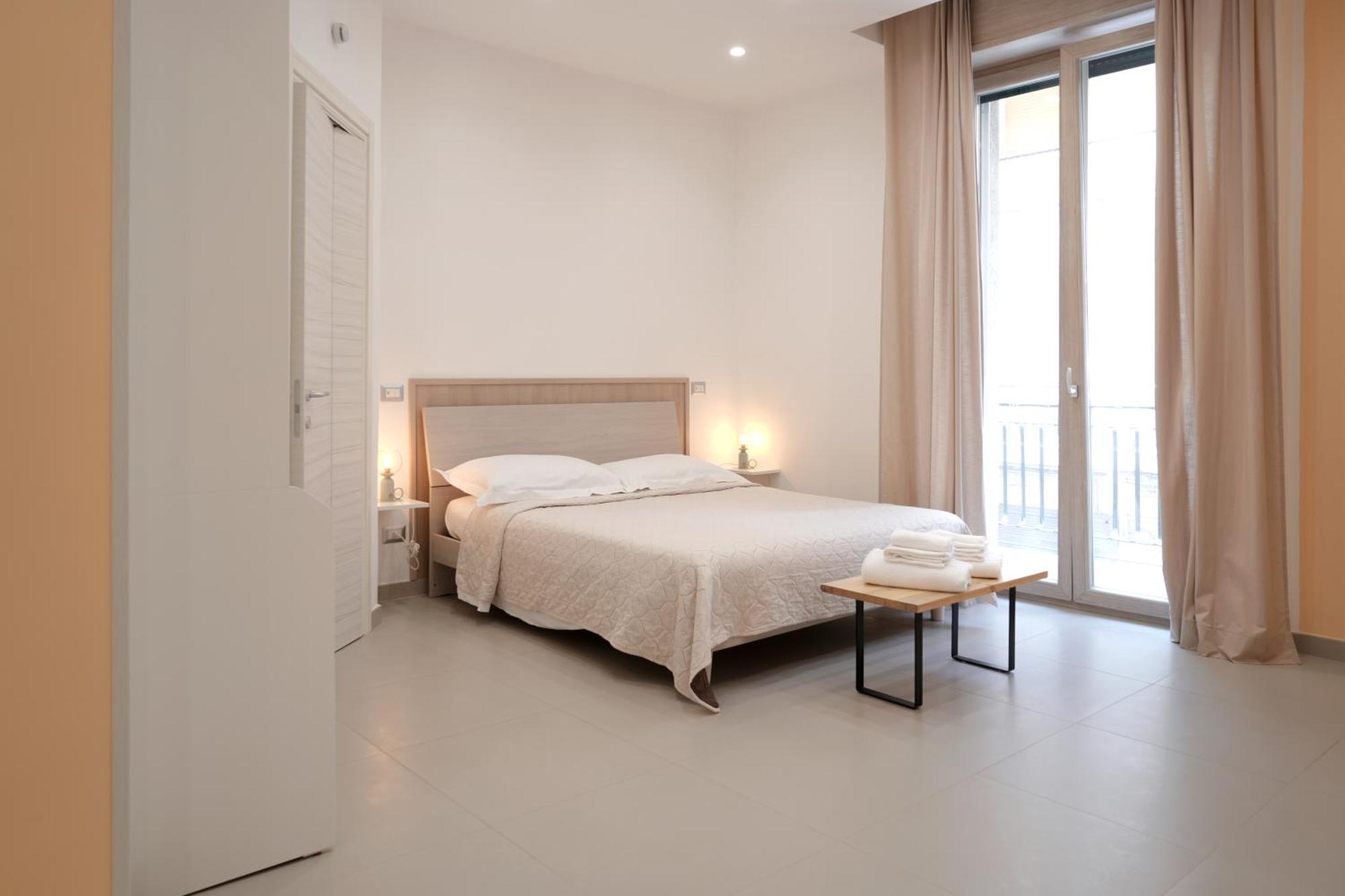 B&B Gasparrini Rooms Napoli Dış mekan fotoğraf